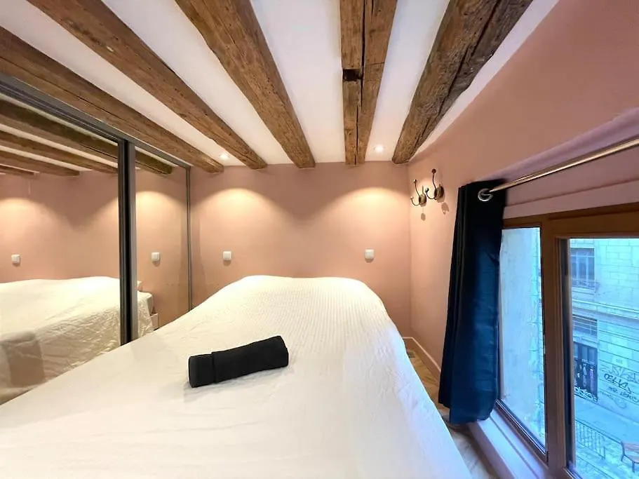 Logement De Charme Avec Balneo Apartment Lyon 0*,  France